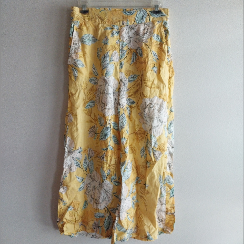 Nicole Miller New York Linen Yellow & White Rose Print Palazo Pant